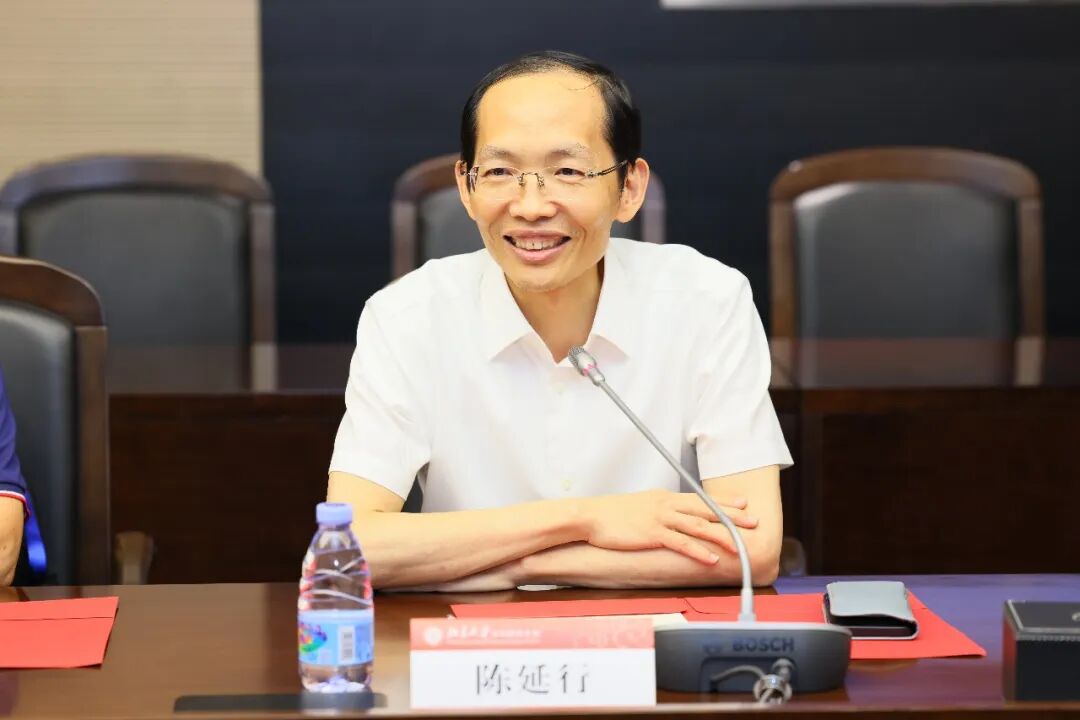 炸金花-炸金花在线游戏平台